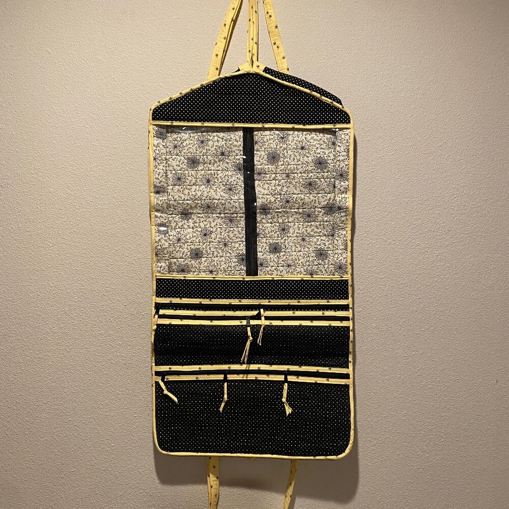 Quilted‎ Style Hanging Garment Toiletry Bag Bee Theme Black Yellow HVM